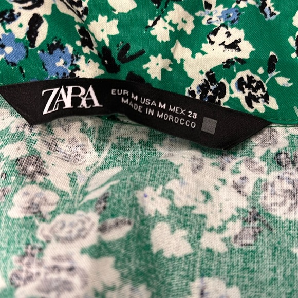New Zara Jumpsuit Green Floral Print Zip Front Short Sleeves Size M - Picture 5 of 6